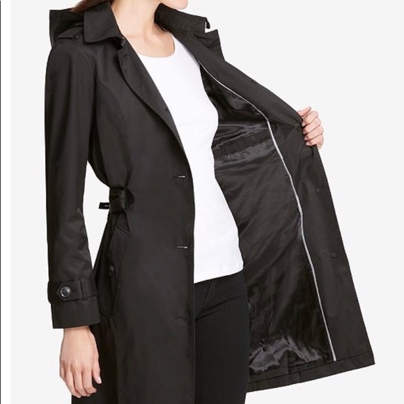 Coat - Picture 8 of 8